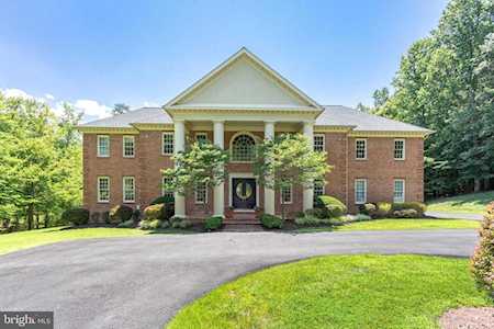 11329 Henderson Rd Fairfax Station, VA 22039
