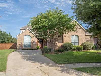 8111 Holliday Road Lantana, TX 76226