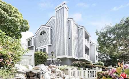8500 Falmouth Avenue #3201 Playa Del Rey, CA 90293