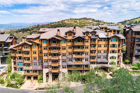 8902 Empire Club Dr Park City, UT 84060
