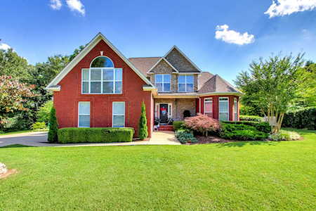 932 Everyman Ct Columbia, TN 38401
