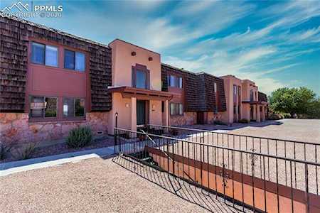 2941 Mesa Road Colorado Springs, CO 80904