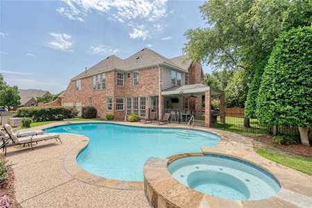 210 Manor Place Southlake, TX 76092