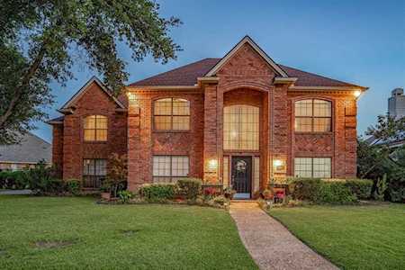 1020 Stone Gate Drive Irving, TX 75063