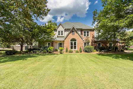 3290 Wolstenholme Dr Bartlett, TN 38133