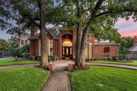 3407 Crossgate Circle S Colleyville, TX 76034