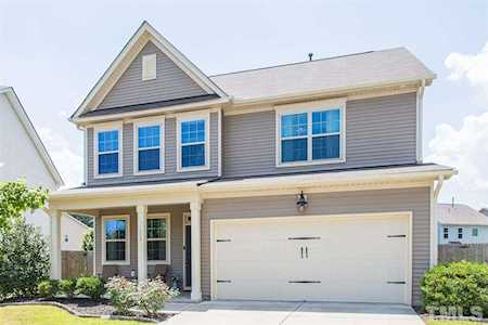 105 Goodsell Court Fuquay Varina, NC 27526