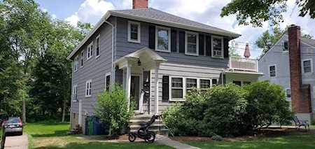 70 Cloverdale Rd #70 Newton, MA 02461
