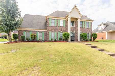 9015 Chimneyrock Blvd Memphis, TN 38016