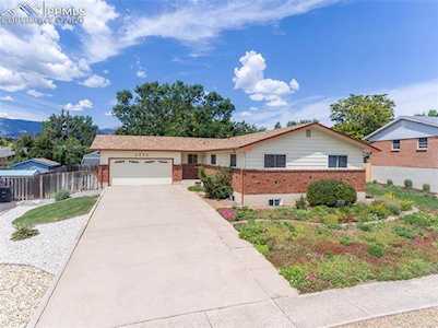 4224 Edwinstowe Avenue Colorado Springs, CO 80907