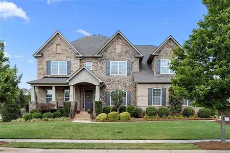 8205 Caesars Head Dr Waxhaw, NC 28173