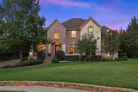 2301 Idlewild Court Southlake, TX 76092