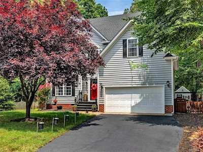 9370 Windsor Shade Dr Mechanicsville, VA 23116
