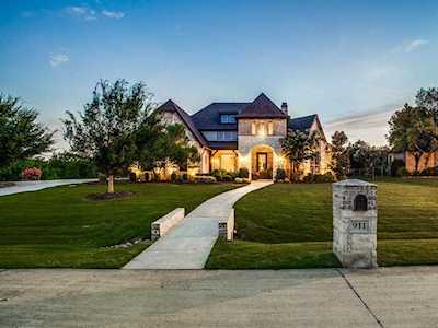 911 Woodview Drive Prosper, TX 75078
