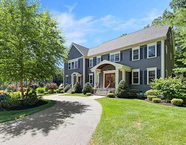 9 Underwood Avenue Lexington, MA 02421