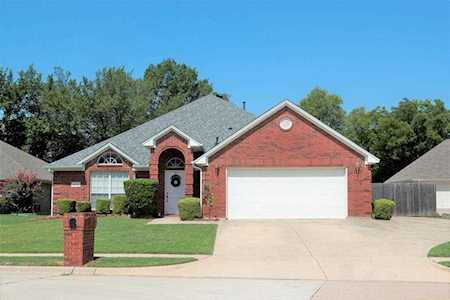 6937 Herman Jared Drive North Richland Hills, TX 76182