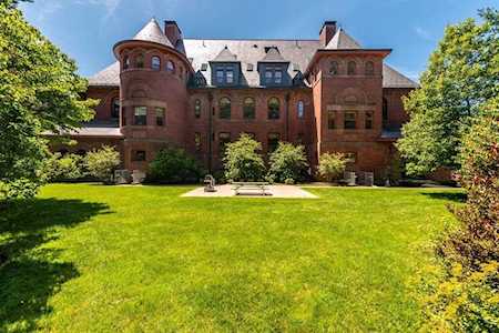 33 Forest Street #103 Lexington, MA 02421