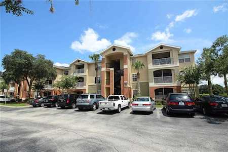 1989 Summer Club Dr #209 Oviedo, FL 32765