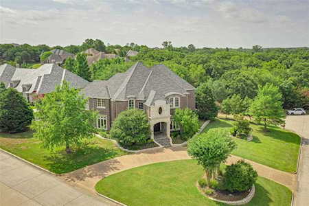 2806 KATHERINE Court Arlington, TX 76016