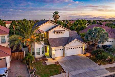 8789 W Frier Drive Glendale, AZ 85305