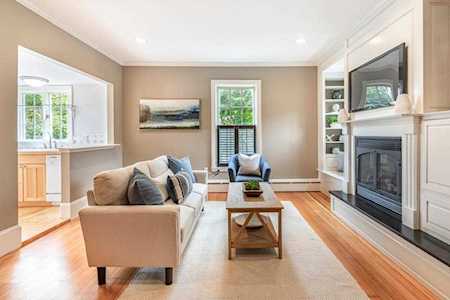 21 Kent St #3 Brookline, MA 02445
