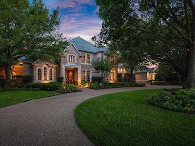 2701 Highgrove Court Colleyville, TX 76034