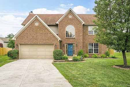 9404 Black Powder Ct Louisville, KY 40228