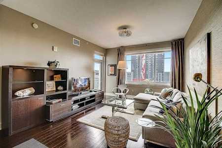 603 Davis St #906 Austin, TX 78701