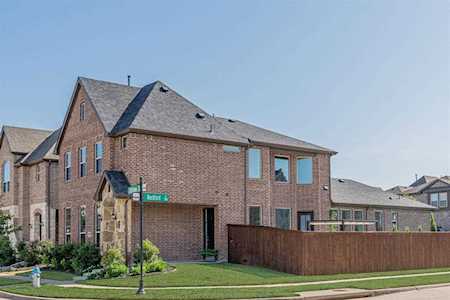 3813 Cliffstone Way Mckinney, TX 75070