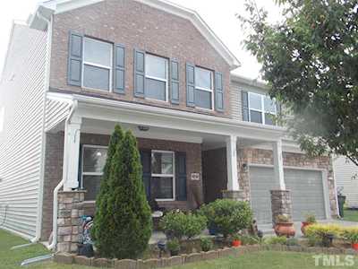 8125 Hovingham Way Raleigh, NC 27616