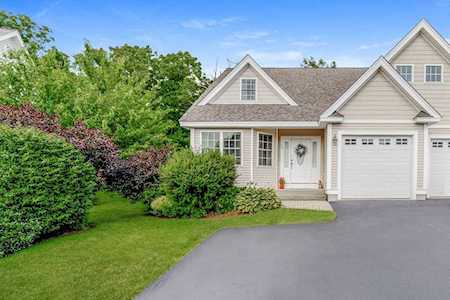 120 Carrington Lane #120 Uxbridge, MA 01569