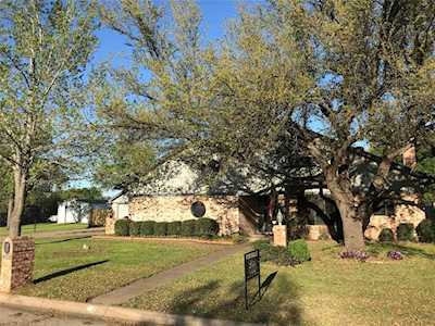 400 Huggins Drive Springtown, TX 76082