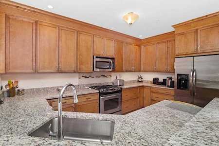 19 Wadsworth Lane #203 Wayland, MA 01778