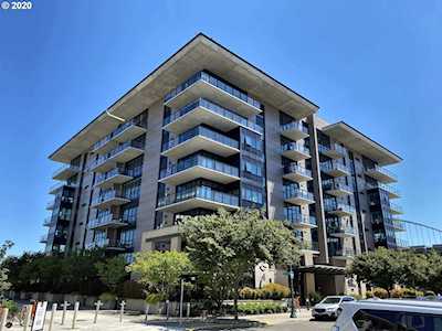 1830 NW Riverscape St #308 Portland, OR 97209