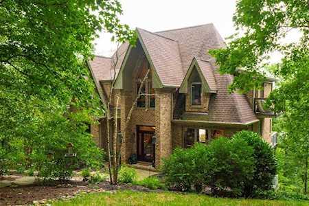 1015 Riverview Ln Ashland City, TN 37015