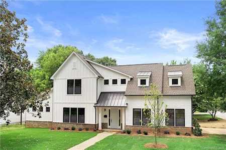 300 Dover Ave Charlotte, NC 28209
