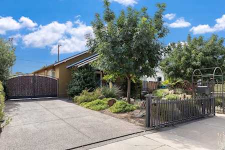 2041 N Mitchell Street Phoenix, AZ 85006