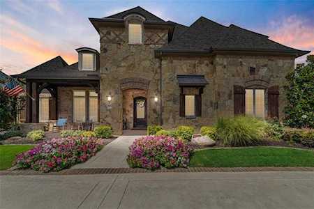 804 Pyrenees Drive Southlake, TX 76092