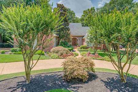 3049 Carrick Dr Germantown, TN 38138