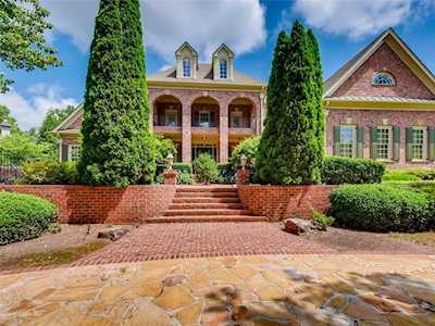 2950 Manor Bridge Dr Milton, GA 30004