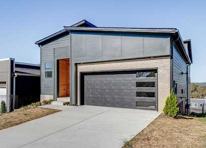 1745 Boxwood Dr Nashville, TN 37211