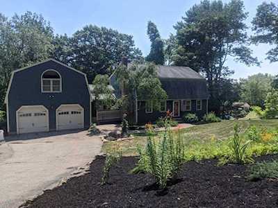 63 Old Worcester Rd Charlton, MA 01507