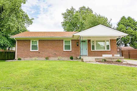 6239 Blaze Way Louisville, KY 40272
