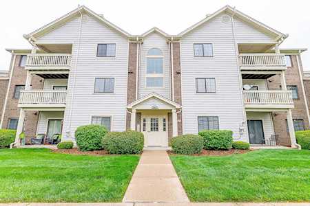 3903 Yardley Ct #310 Louisville, KY 40299
