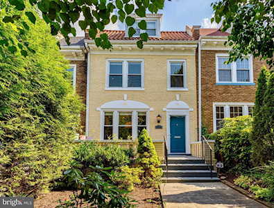 1526 Upshur St NW Washington, DC 20011