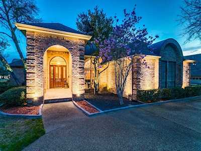 5814 Richwater Drive Dallas, TX 75252