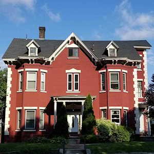 150 Lincoln St #4 Worcester, MA 01605