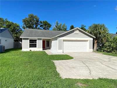 1028 Abell CIRCLE Oviedo, FL 32765