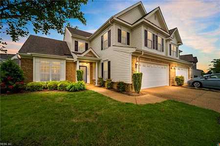 537 Dunning Ln Chesapeake, VA 23322