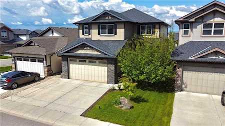 279 Kingsbury View SE Airdrie, AB T4A 0E7